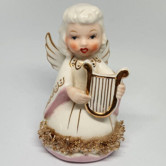 Vintage Angel with Harp figurine with spaghetti around skirt. - Picture 1 of 5